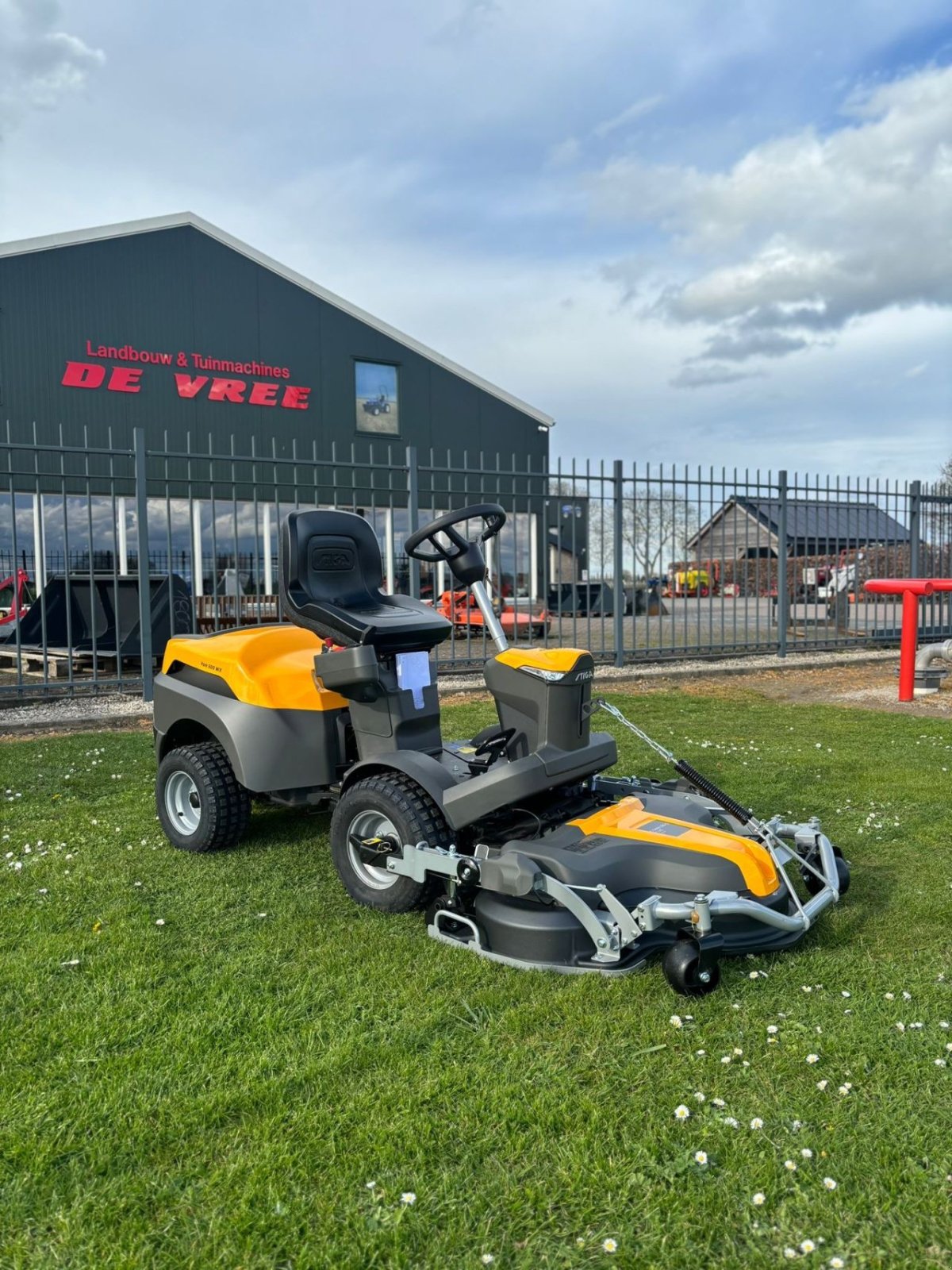 Sitzrasenmäher typu Stiga 500wx, Gebrauchtmaschine w Wadenoijen (Zdjęcie 1)