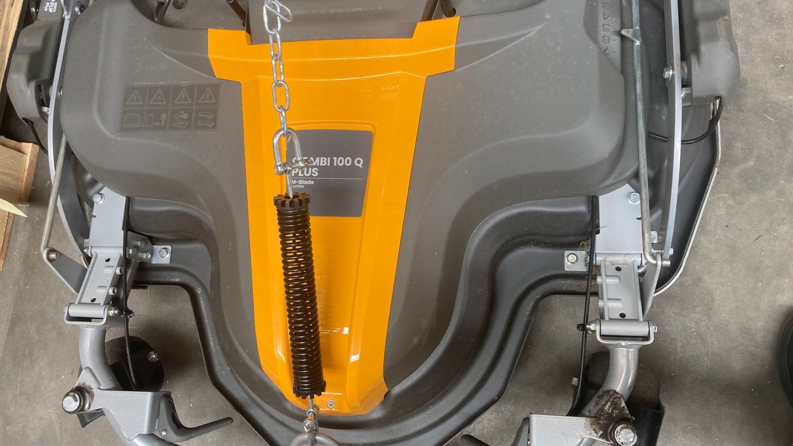 Sitzrasenmäher des Typs Stiga Park 500WX 4WD inkl. 100 Combi Q plus, Gebrauchtmaschine in Roskilde (Bild 3)