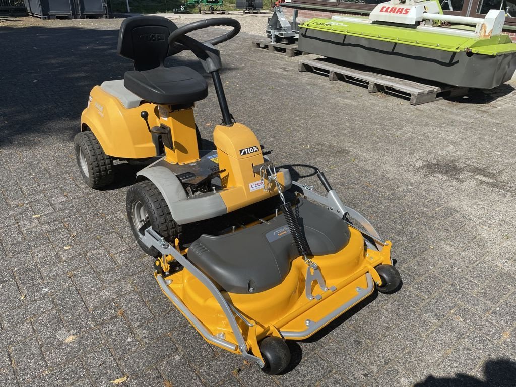 Sitzrasenmäher typu Stiga Park Compact, Gebrauchtmaschine v Hasselt (Obrázek 1)