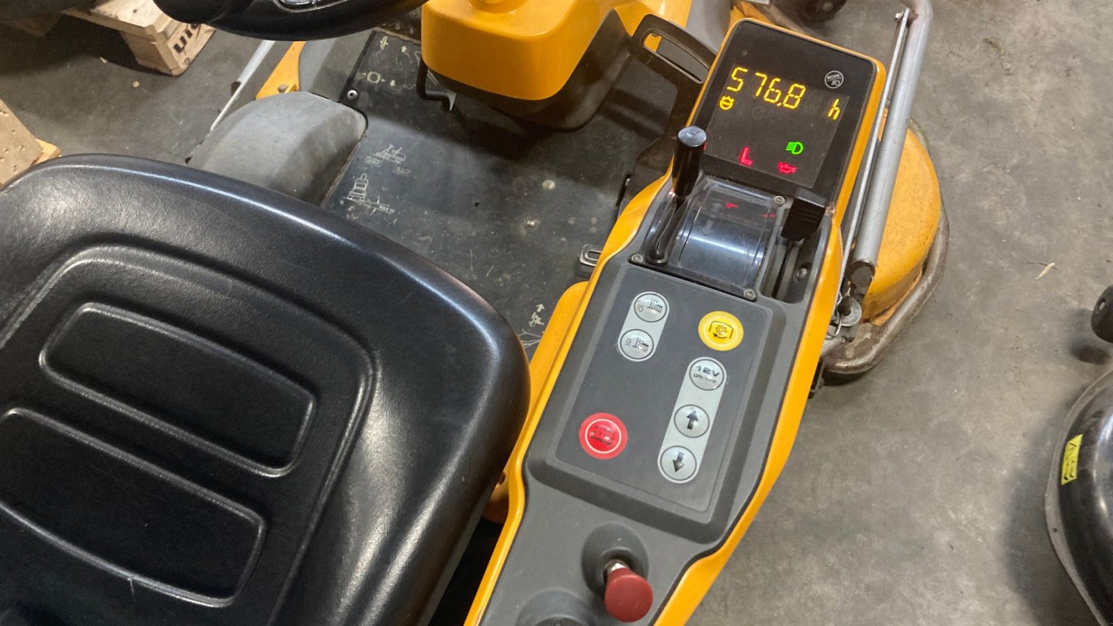 Sitzrasenmäher typu Stiga Park Pro 540IX 4WD 125 Combi Pro el., Gebrauchtmaschine v Roskilde (Obrázek 5)