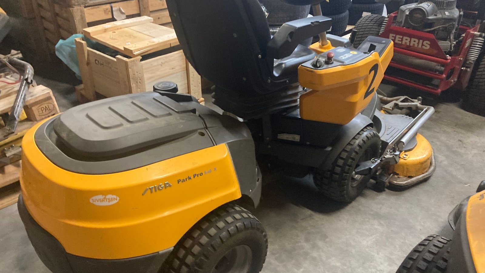 Sitzrasenmäher of the type Stiga Park Pro 540IX 4WD 125 Combi Pro el., Gebrauchtmaschine in Roskilde (Picture 3)