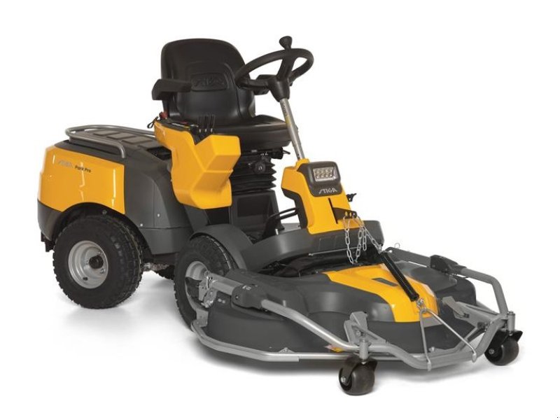 Sitzrasenmäher des Typs Stiga Park PRO 900 AWX inkl. 125 cm Combi Pro Q plus, Gebrauchtmaschine in Roskilde (Bild 1)