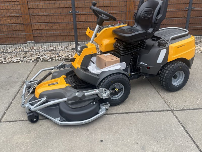 Sitzrasenmäher типа Stiga Park pro 900wx, Gebrauchtmaschine в Wadenoijen (Фотография 1)