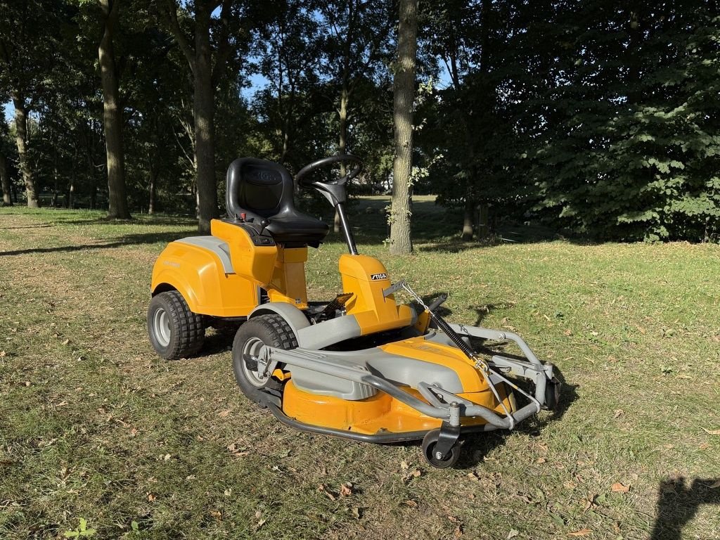 Sitzrasenmäher van het type Stiga park Silent frontmaaier / zitmaaier, Gebrauchtmaschine in Neer (Foto 1)