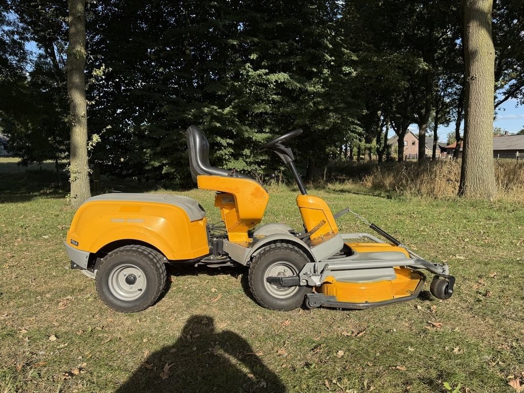 Sitzrasenmäher van het type Stiga park Silent frontmaaier / zitmaaier, Gebrauchtmaschine in Neer (Foto 2)