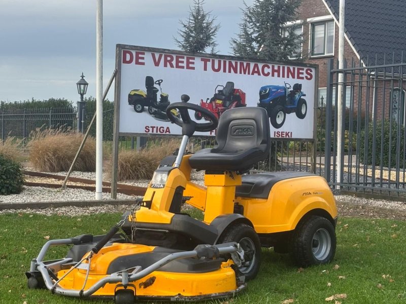 Sitzrasenmäher typu Stiga Park, Gebrauchtmaschine w Wadenoijen (Zdjęcie 1)