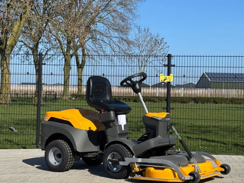 Sitzrasenmäher a típus Stiga Park, Gebrauchtmaschine ekkor: Wadenoijen (Kép 1)