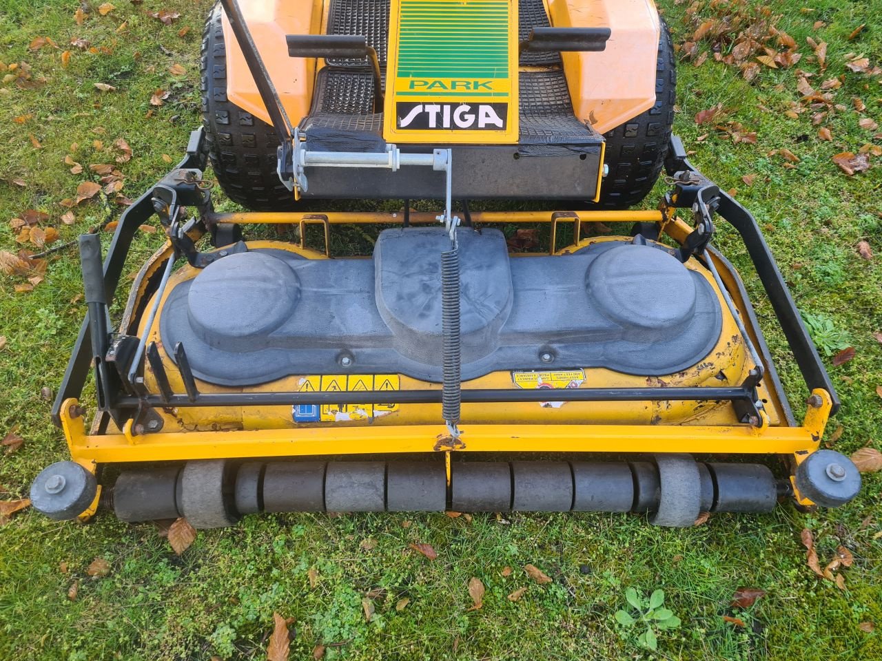 Sitzrasenmäher tip Stiga Park, Gebrauchtmaschine in Lierop (Poză 9)
