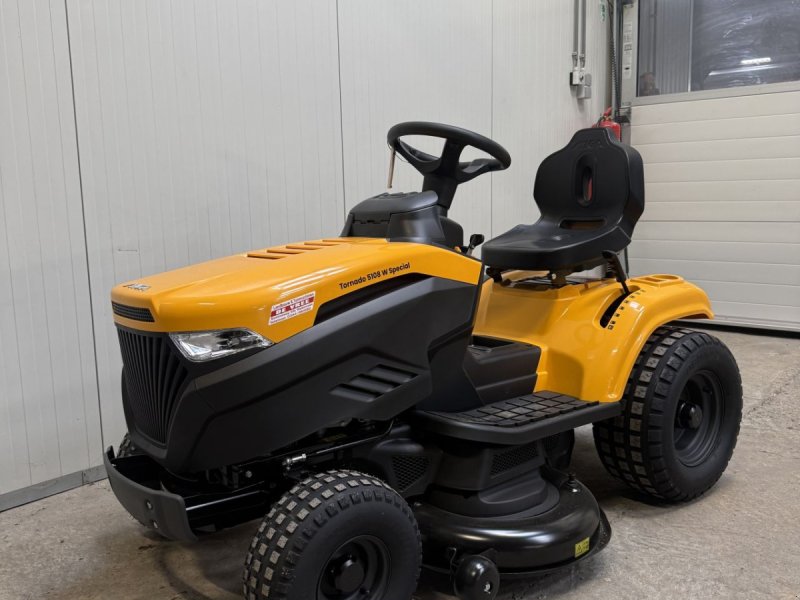 Sitzrasenmäher del tipo Stiga Tornado, Gebrauchtmaschine en Wadenoijen