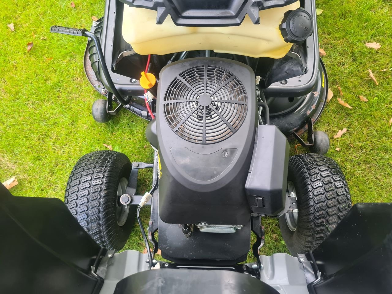 Sitzrasenmäher van het type Stiga Tornado, Gebrauchtmaschine in Lierop (Foto 7)