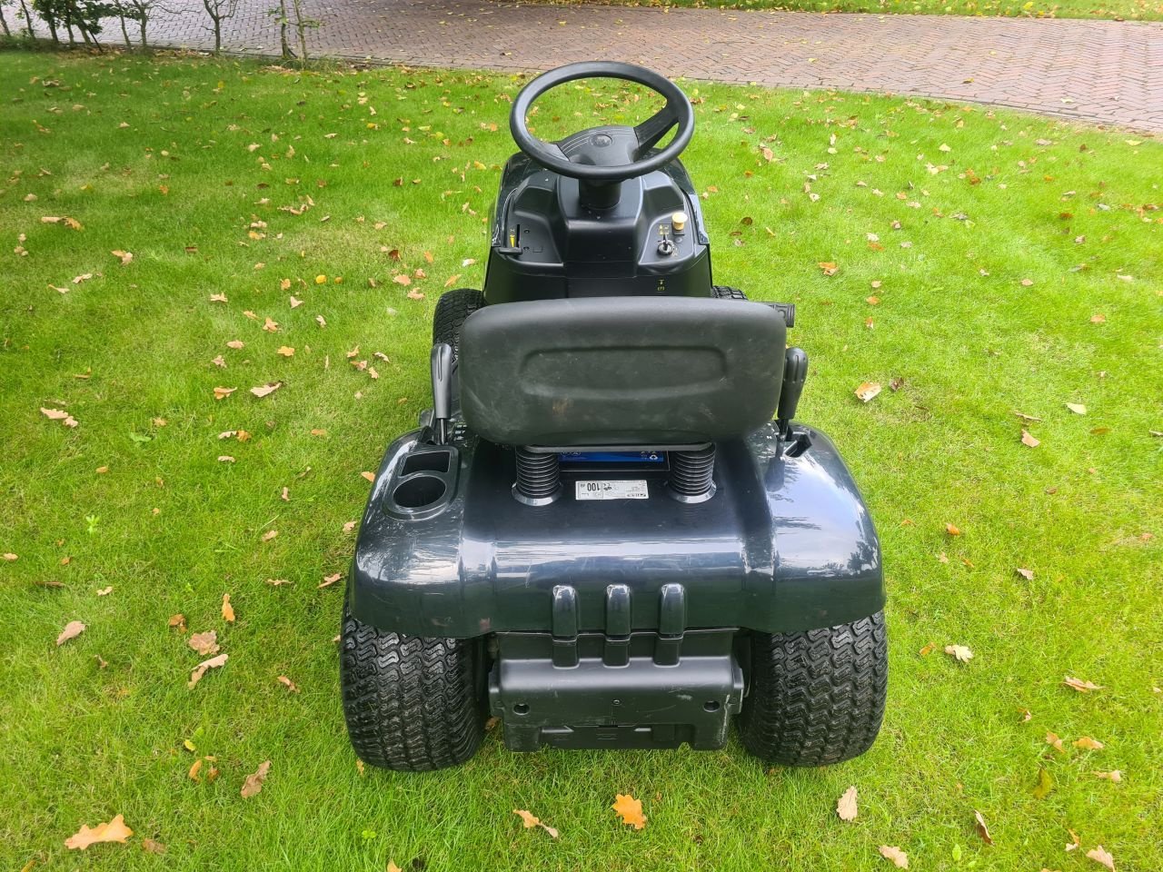 Sitzrasenmäher van het type Stiga Tornado, Gebrauchtmaschine in Lierop (Foto 6)