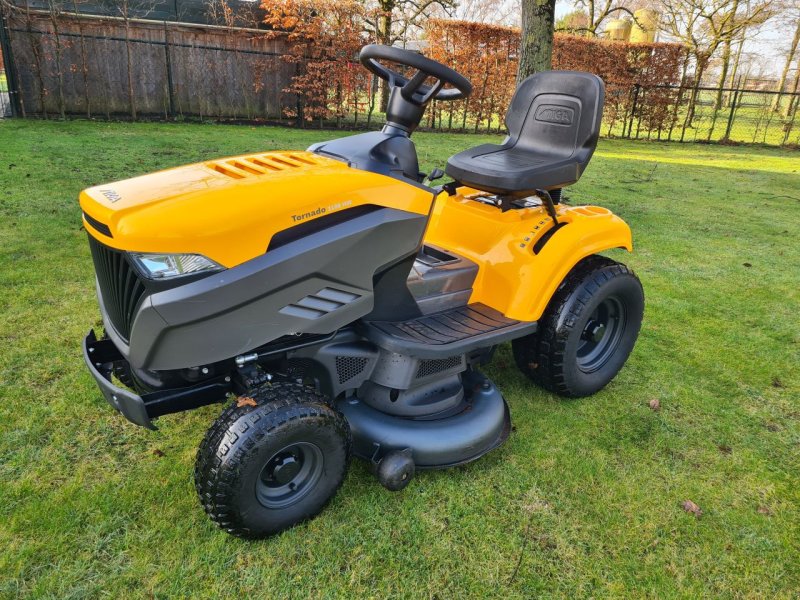 Sitzrasenmäher Türe ait Stiga Tornado, Gebrauchtmaschine içinde Lierop (resim 1)