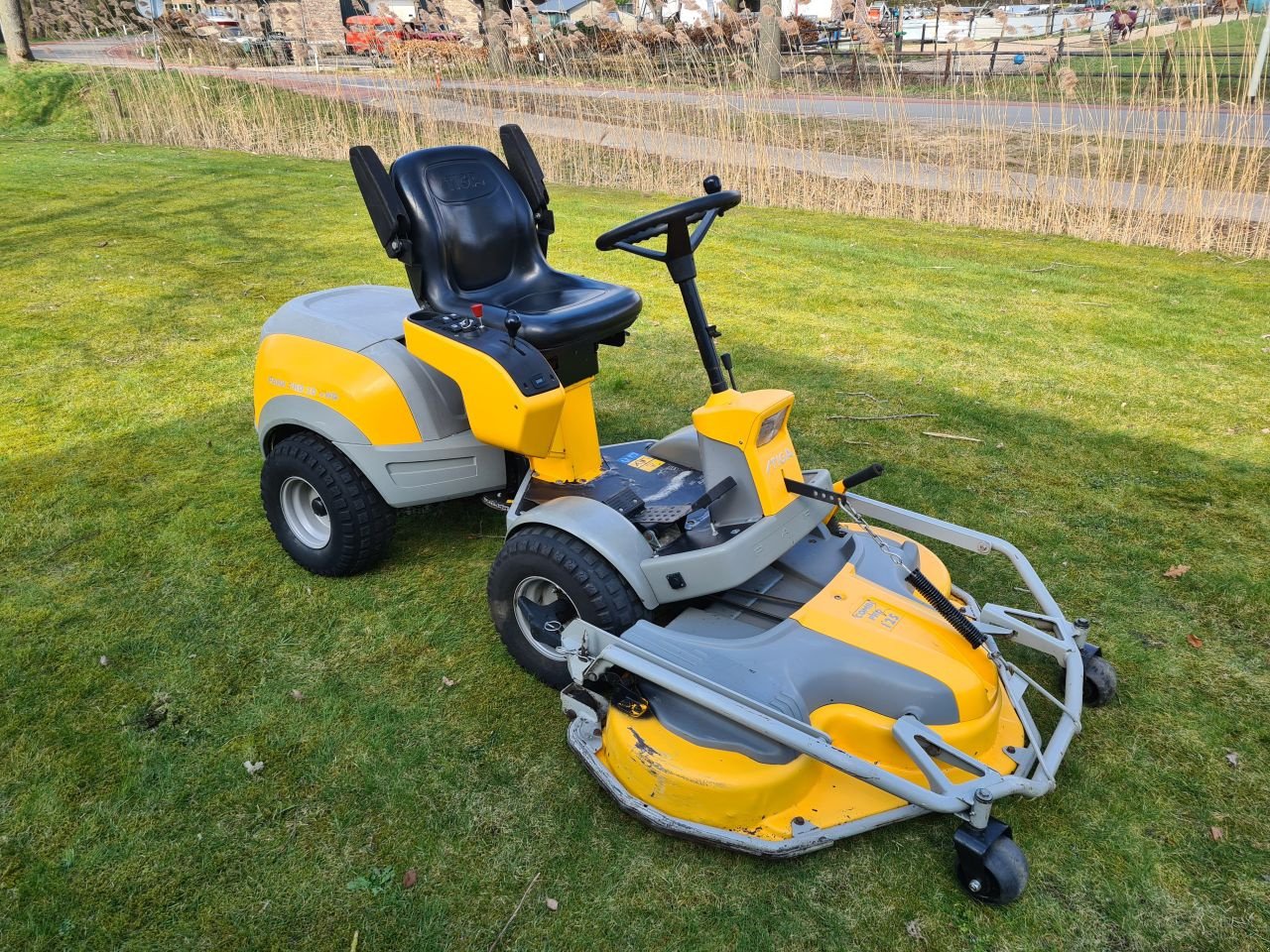 Sitzrasenmäher des Typs Stiga Villa, Gebrauchtmaschine in Lierop (Bild 8)