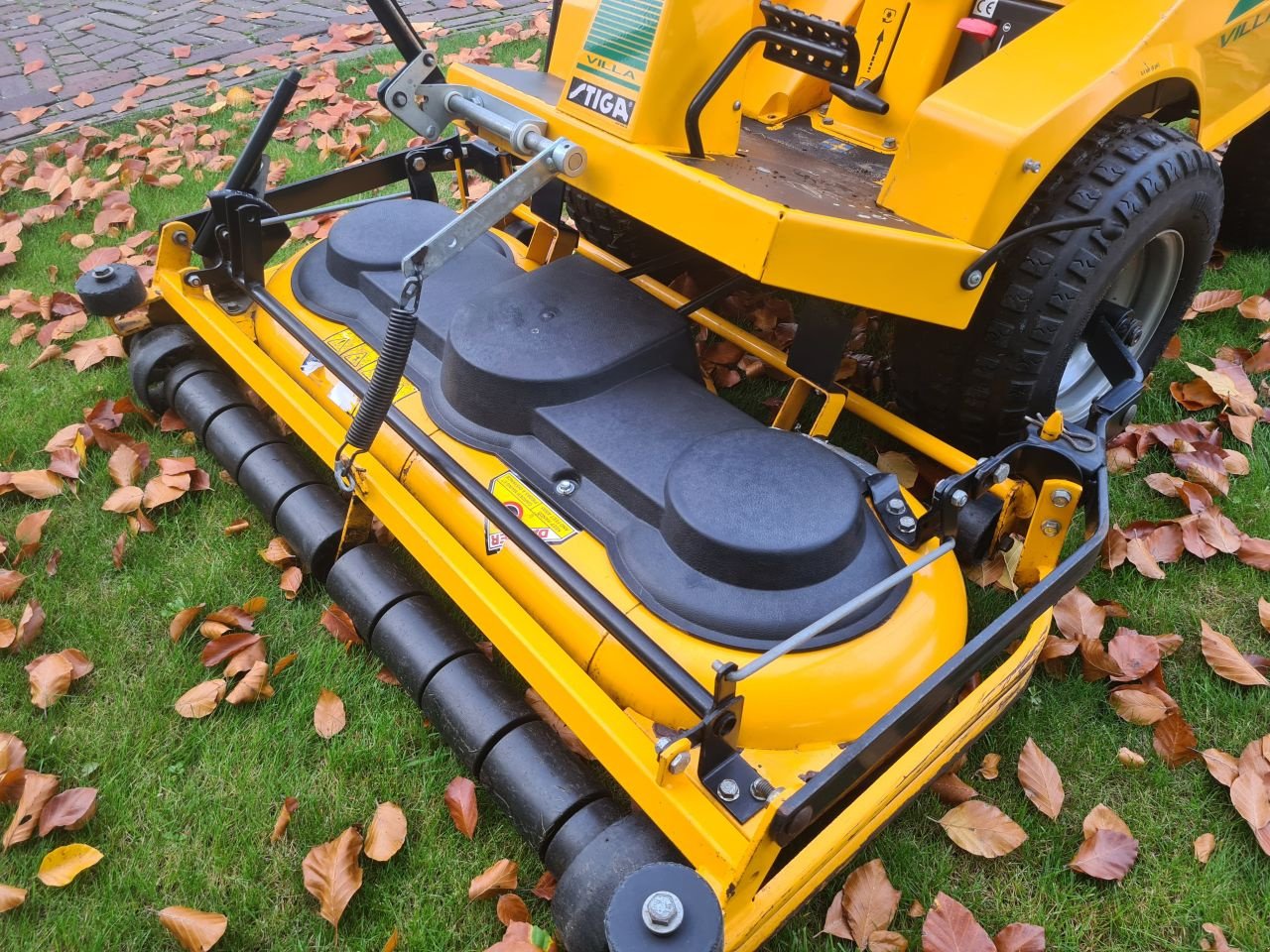 Sitzrasenmäher typu Stiga Villa, Gebrauchtmaschine v Lierop (Obrázek 2)