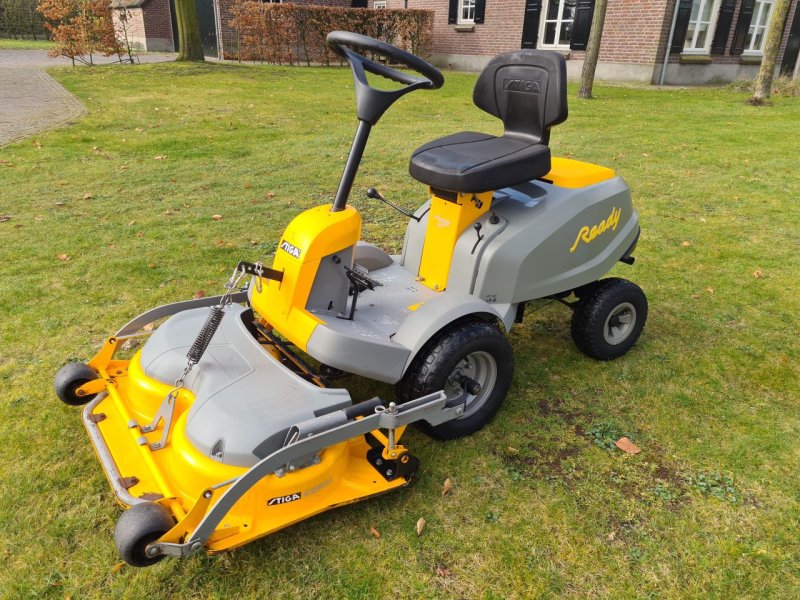 Sitzrasenmäher Türe ait Stiga Villa, Gebrauchtmaschine içinde Lierop