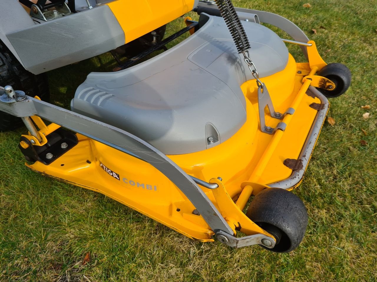 Sitzrasenmäher Türe ait Stiga Villa, Gebrauchtmaschine içinde Lierop (resim 7)