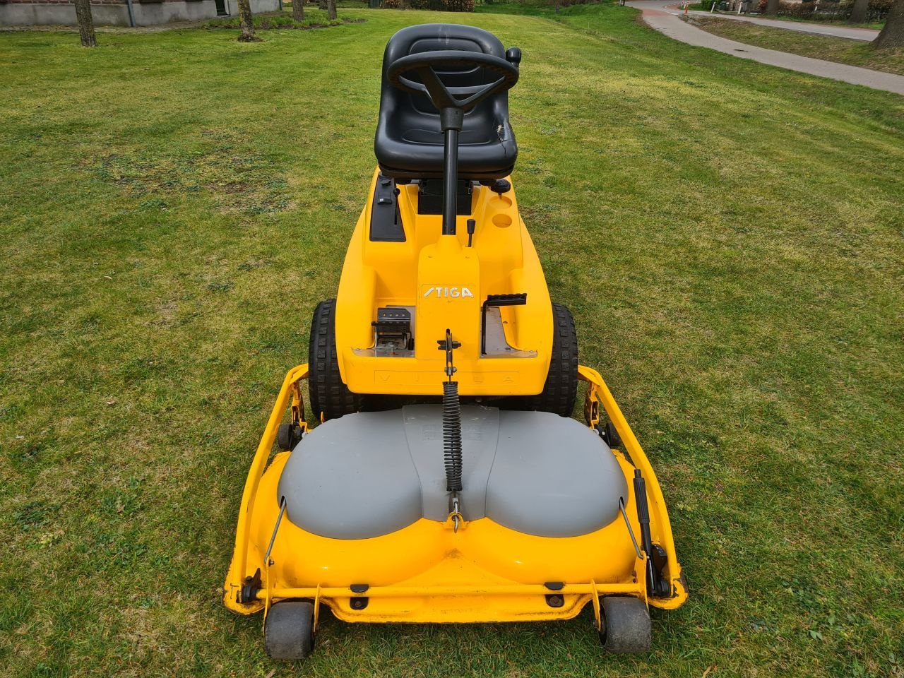 Sitzrasenmäher za tip Stiga Villa, Gebrauchtmaschine u Lierop (Slika 5)