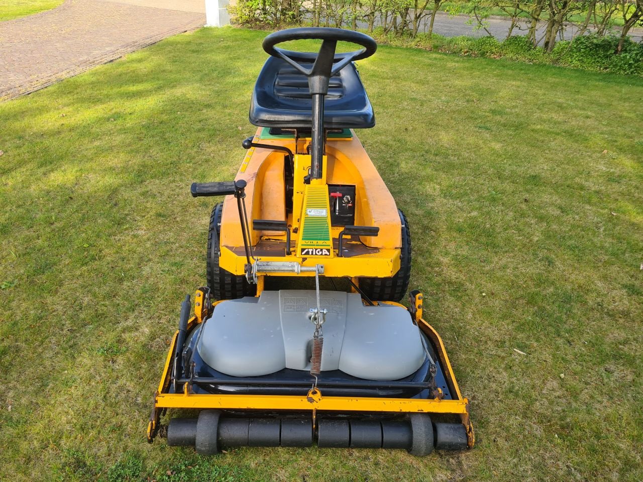 Sitzrasenmäher za tip Stiga Villa, Gebrauchtmaschine u Lierop (Slika 2)