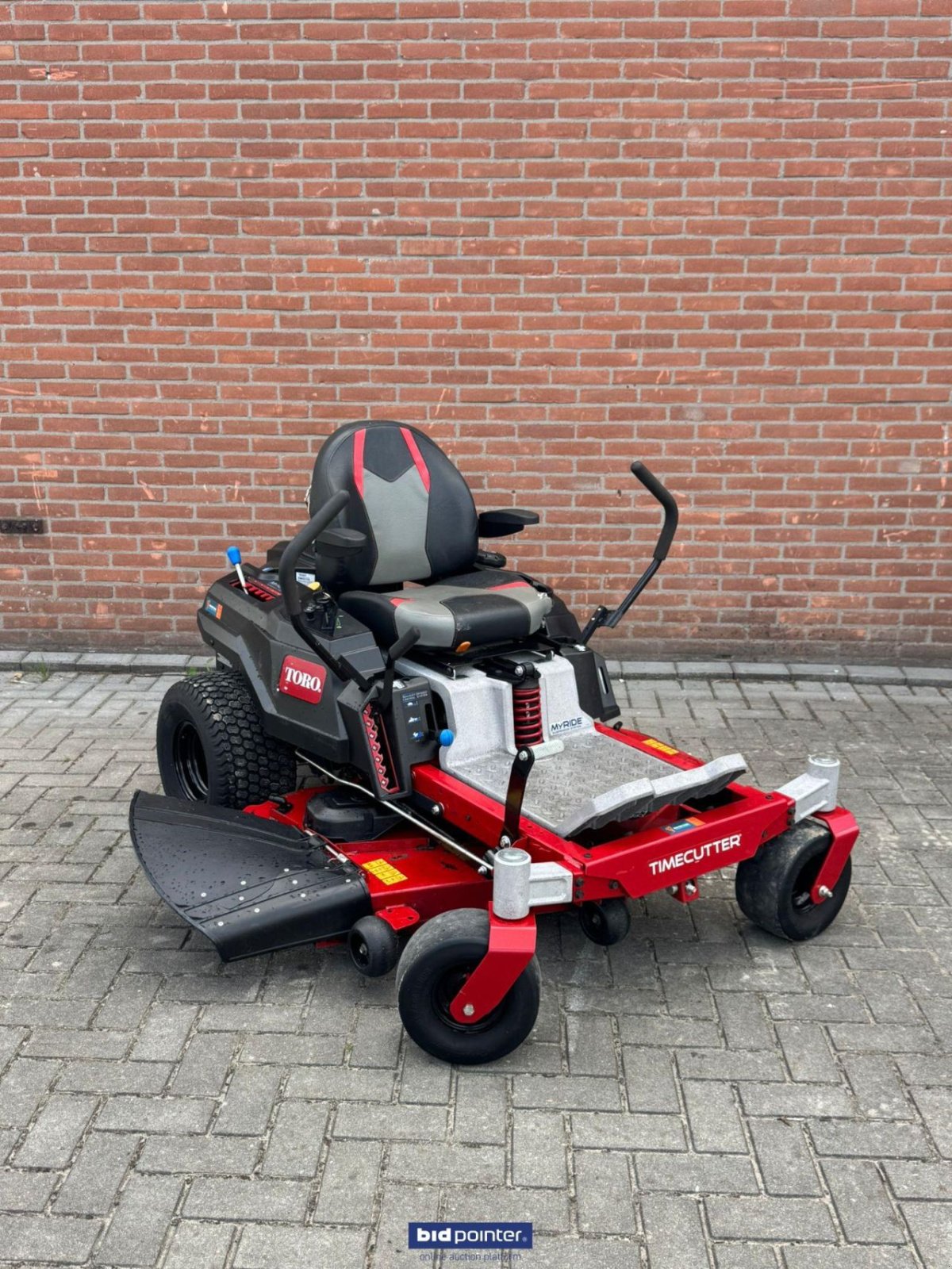 Sitzrasenmäher Türe ait Toro Zero turn model 74694, Gebrauchtmaschine içinde Deurne (resim 1)