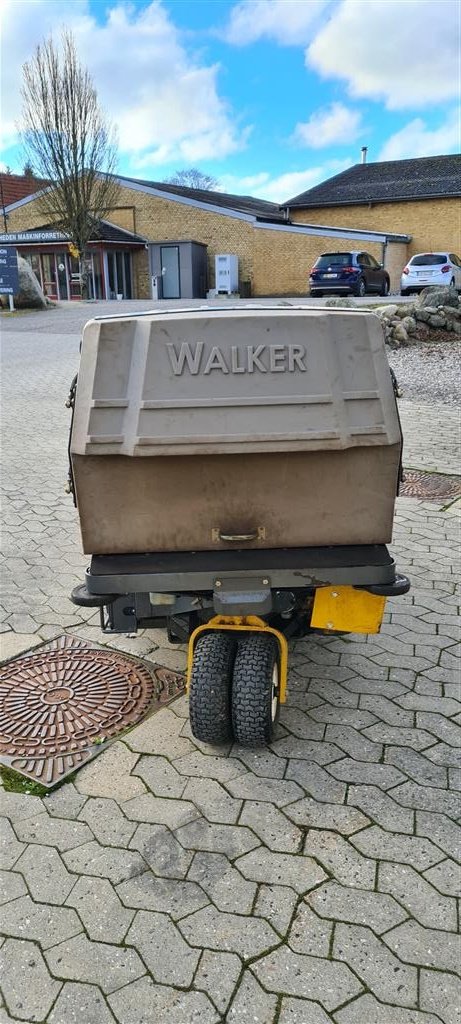 Sitzrasenmäher типа Walker D21d, Gebrauchtmaschine в Ringe (Фотография 4)
