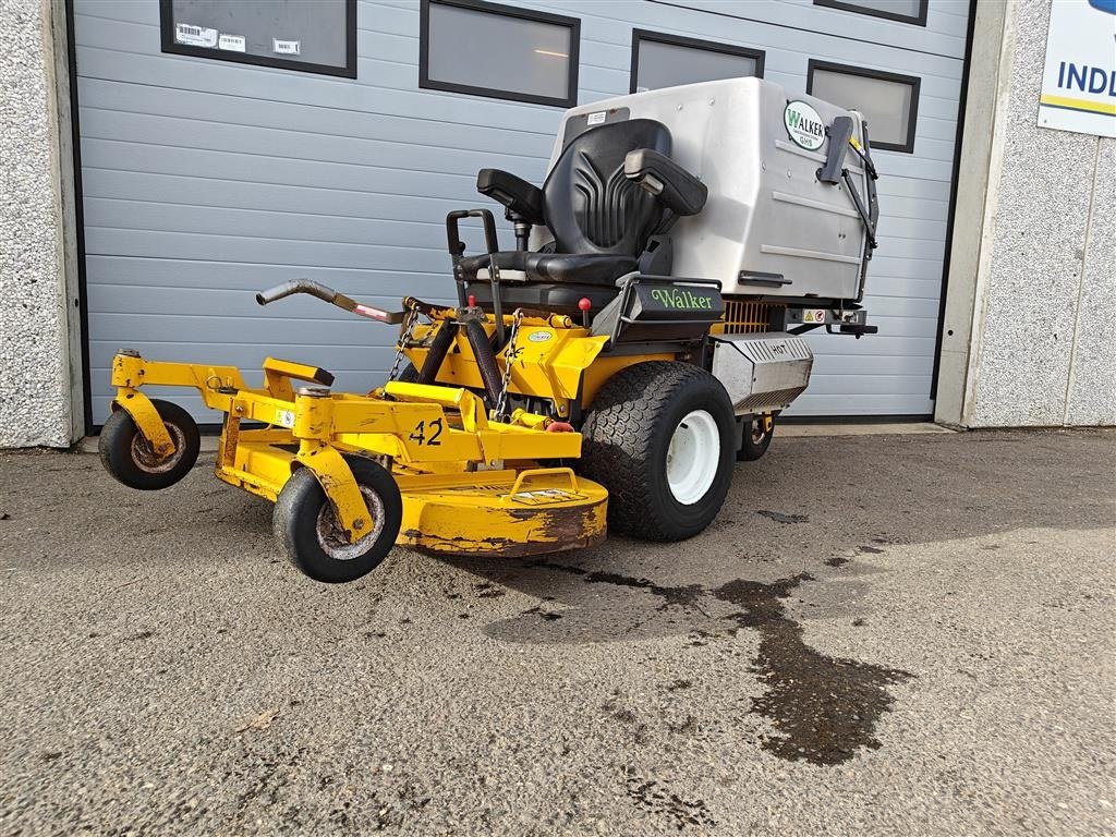 Sitzrasenmäher des Typs Walker MTGHSEU AFHENTNINGSTILBUD, Gebrauchtmaschine in Holstebro (Bild 3)