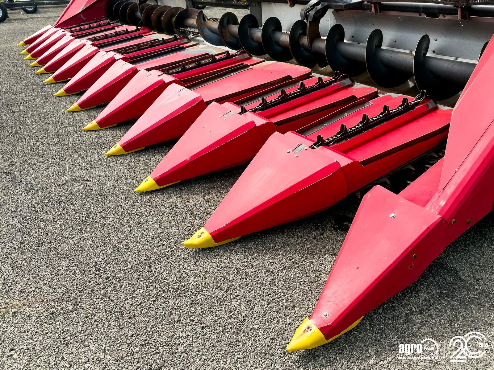 Sonnenblumenschneidwerk del tipo Geringhoff SF Horizon 1230/FB 12-row sunflower header with John Deere and Claas bracket, 75 cm row spacing, folding frame design, stalk chopper, Gebrauchtmaschine en Csengele (Imagen 10)