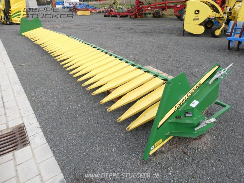 Sonnenblumenschneidwerk des Typs John Deere Sonnenblumenvorsatz 600PF, Gebrauchtmaschine in Lauterberg/Barbis (Bild 1)