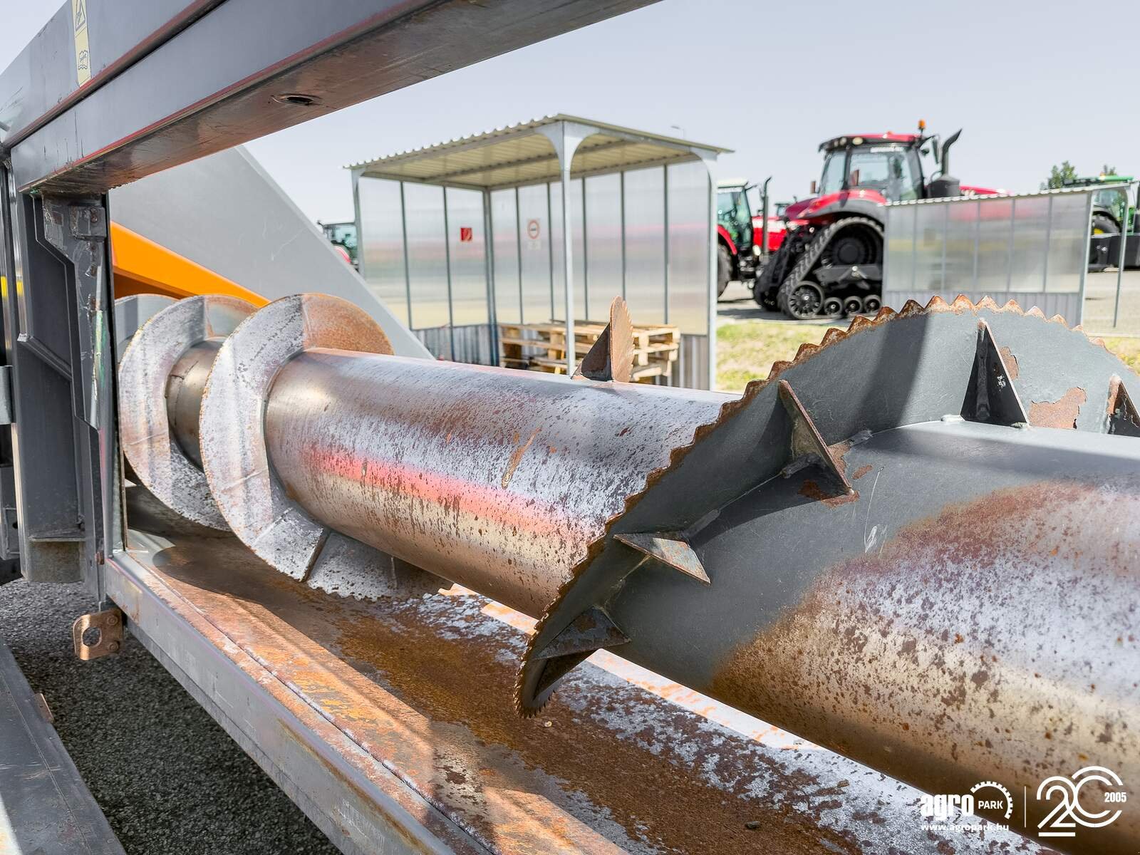 Sonnenblumenschneidwerk του τύπου NAS 676 Z sunflower header, with chopper for John Deere combines, Gebrauchtmaschine σε Csengele (Φωτογραφία 25)