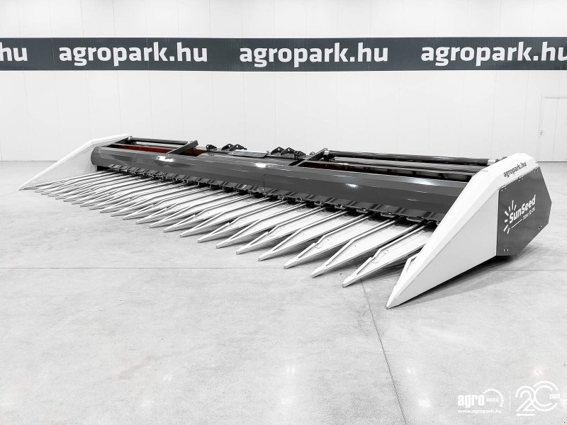 Sonnenblumenschneidwerk typu SunSeed Xtra 12-75 UNUSED 9 m, 12 row (75 cm), row independent sunflower header (AGCO), Gebrauchtmaschine w Csengele