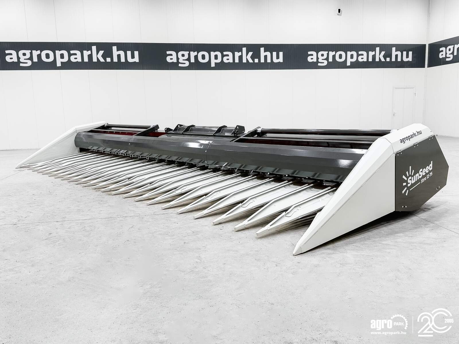 Sonnenblumenschneidwerk del tipo SunSeed Xtra 12-75, Gebrauchtmaschine en Csengele (Imagen 1)