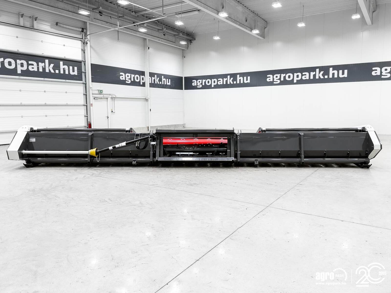 Sonnenblumenschneidwerk del tipo SunSeed Xtra 12-75, Gebrauchtmaschine en Csengele (Imagen 9)