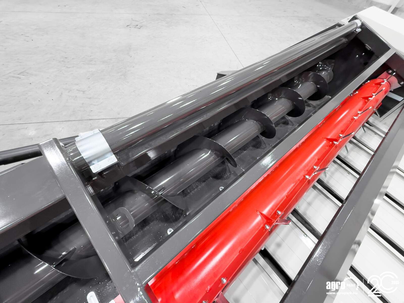 Sonnenblumenschneidwerk del tipo SunSeed Xtra 12-75, Gebrauchtmaschine en Csengele (Imagen 28)