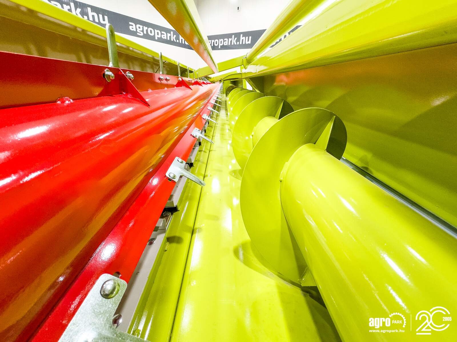 Sonnenblumenschneidwerk типа SunSeed Xtra 16-75 12 m, 16 row (75 cm), row independent sunflower header (Claas), Gebrauchtmaschine в Csengele (Фотография 28)