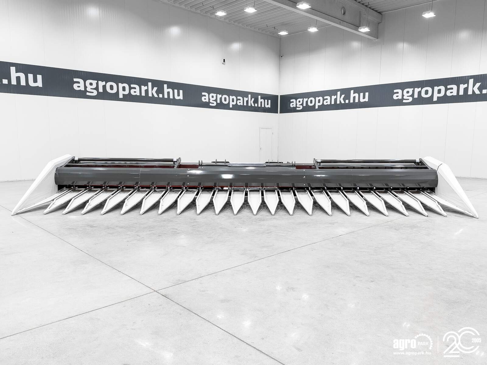 Sonnenblumenschneidwerk του τύπου SunSeed Xtra 16-75 12 m, 16 row (75 cm), row independent sunflower header (JD), Gebrauchtmaschine σε Csengele (Φωτογραφία 7)