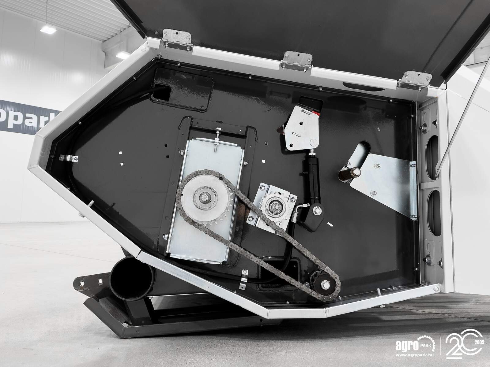 Sonnenblumenschneidwerk του τύπου SunSeed Xtra 16-75 12 m, 16 row (75 cm), row independent sunflower header (JD), Gebrauchtmaschine σε Csengele (Φωτογραφία 19)