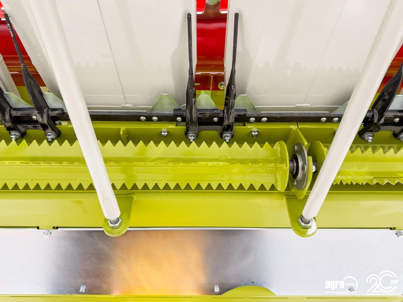 Sonnenblumenschneidwerk типа SunSeed Xtra 6-75, Gebrauchtmaschine в Csengele (Фотография 18)