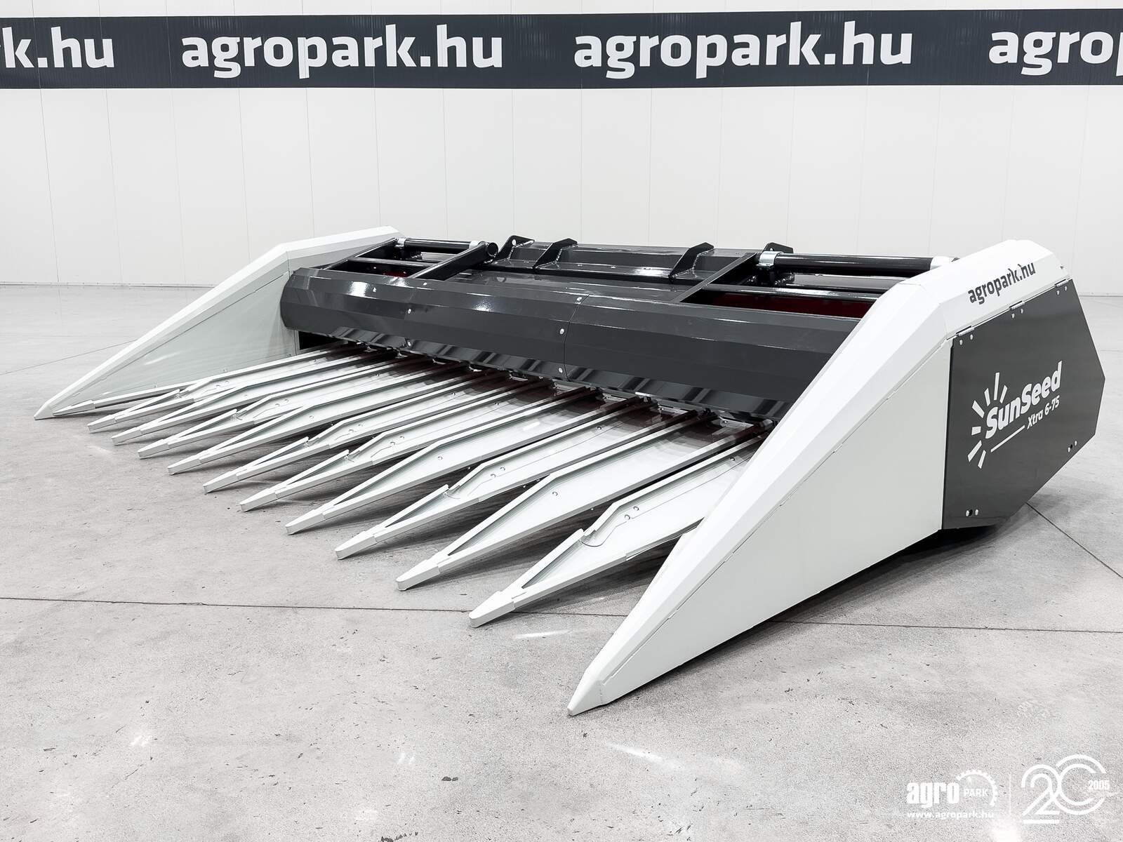 Sonnenblumenschneidwerk типа SunSeed Xtra 6-75, Gebrauchtmaschine в Csengele (Фотография 1)