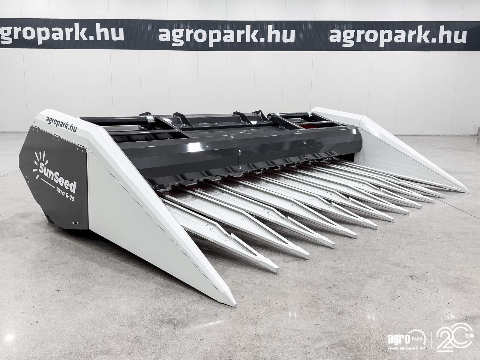 Sonnenblumenschneidwerk типа SunSeed Xtra 6-75, Gebrauchtmaschine в Csengele (Фотография 2)