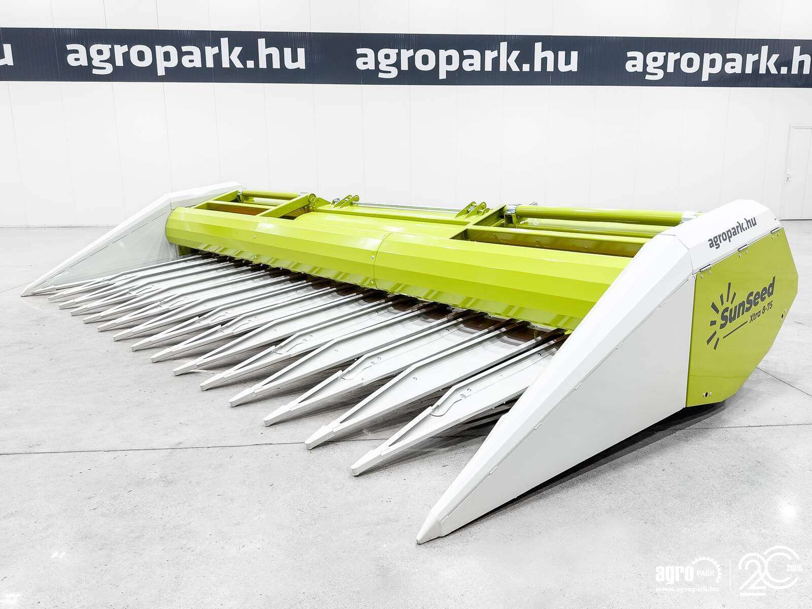 Sonnenblumenschneidwerk del tipo SunSeed Xtra 8-75, Gebrauchtmaschine en Csengele (Imagen 1)