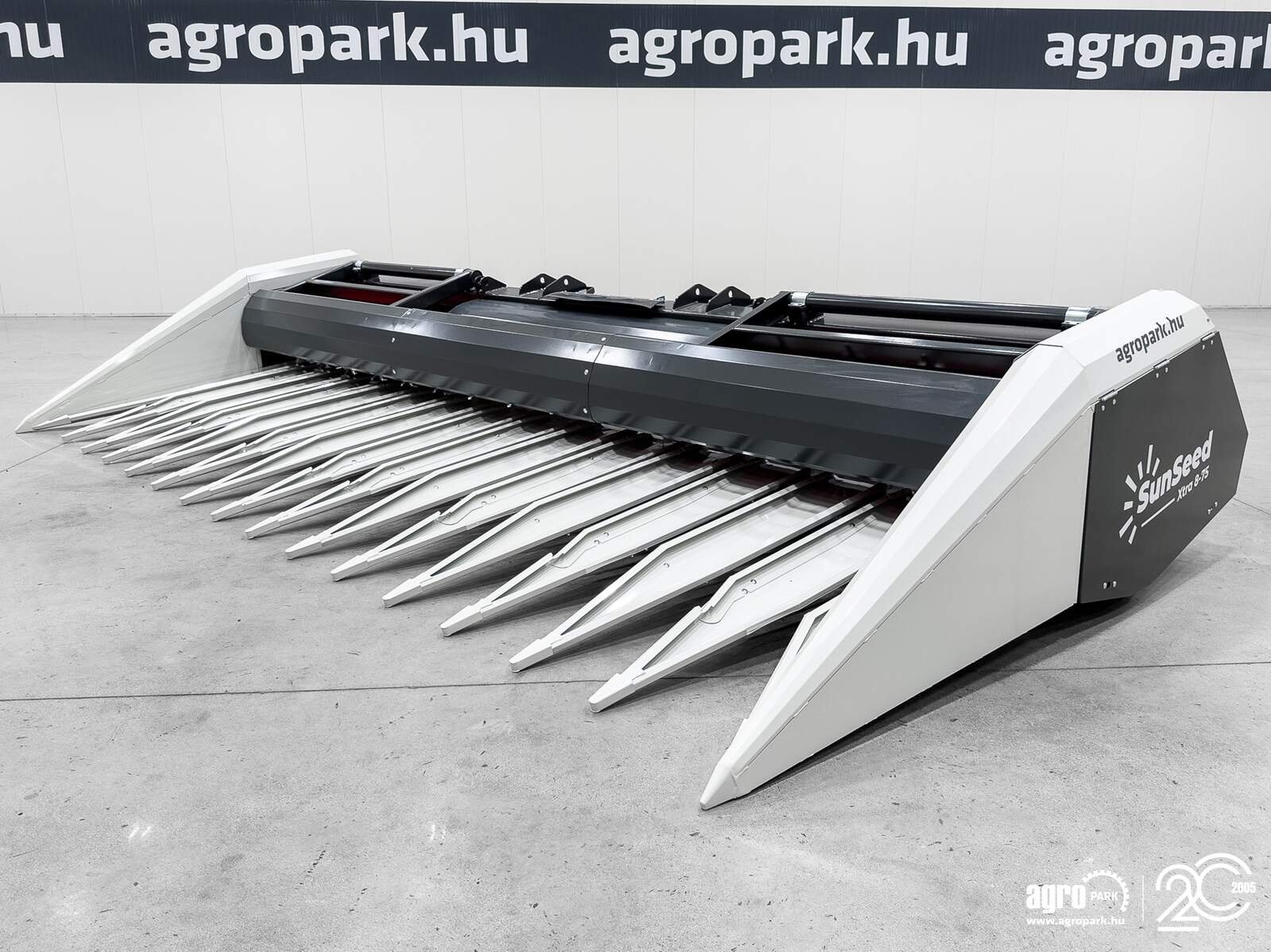 Sonnenblumenschneidwerk za tip SunSeed Xtra 8-75, Gebrauchtmaschine u Csengele (Slika 1)