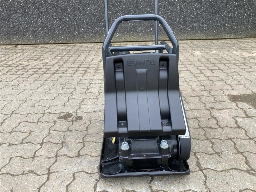 Sonstige Bagger & Lader of the type Bomag BP 12/40 Kan udstyres med vandtank og spredebom, Gebrauchtmaschine in Roslev (Picture 12)