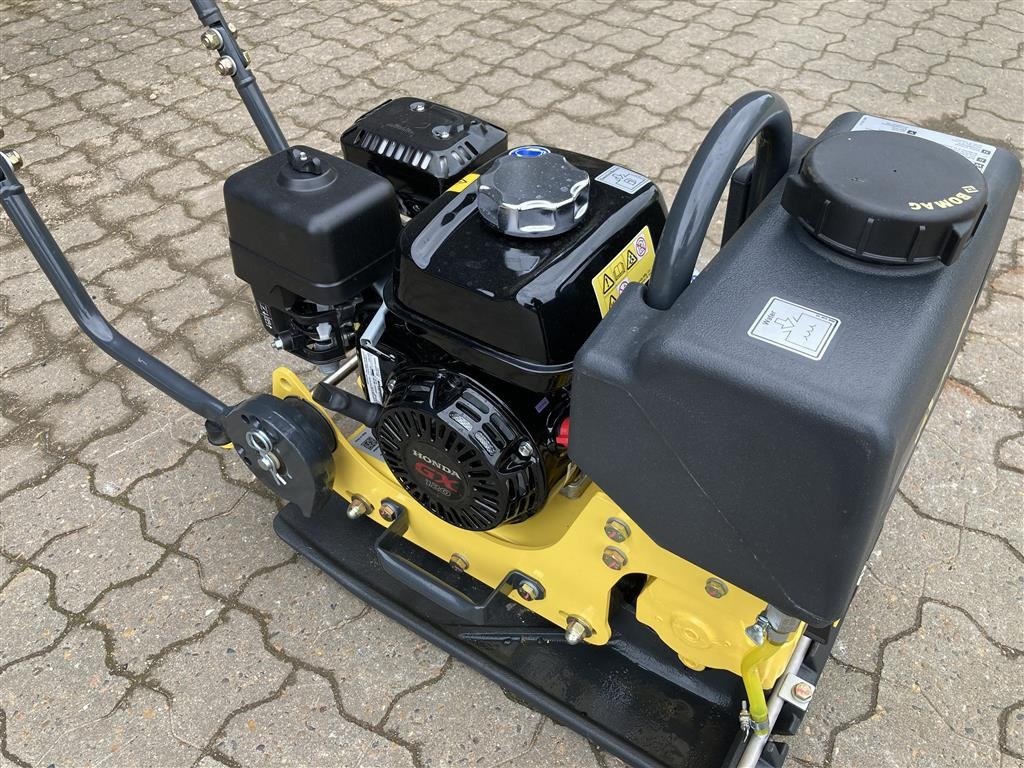 Sonstige Bagger & Lader des Typs Bomag BVP 10/36 Monteret med vandtank og spredebom, Gebrauchtmaschine in Roslev (Bild 10)