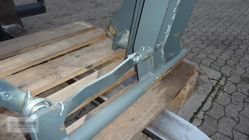 Sonstige Bagger & Lader of the type Bressel & Lade ADAPTER von CLAAS SCOPRION  auf  EURO-AUFNAHME, Vorführmaschine in Asendorf (Picture 12)