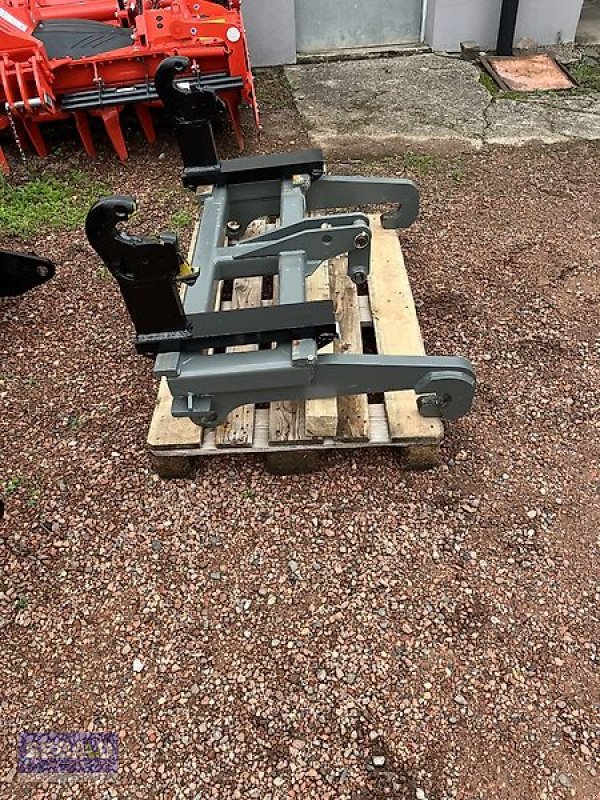 Sonstige Bagger & Lader des Typs Bressel & Lade Adapterrahmen Volvo  Aufnahme -- 3 Punkt, Gebrauchtmaschine in Zweibrücken (Bild 1)