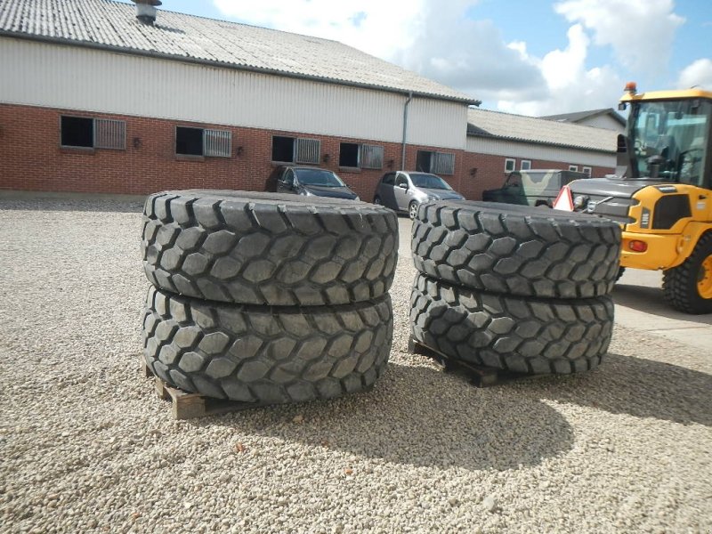 Sonstige Bagger & Lader des Typs Bridgestone 20.5R25 D278, Gebrauchtmaschine in Aabenraa (Bild 1)