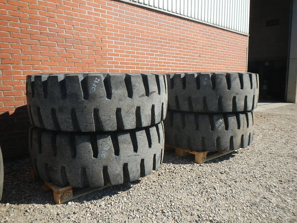 Sonstige Bagger & Lader типа Bridgestone 20.5R25 D292, Gebrauchtmaschine в Aabenraa (Фотография 6)