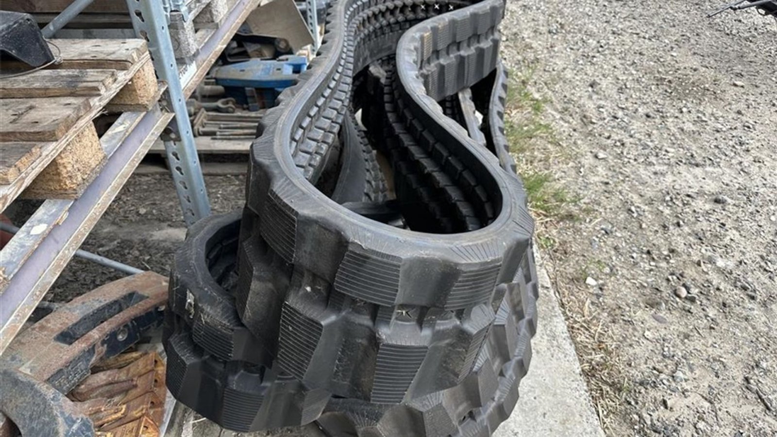 Sonstige Bagger & Lader des Typs Bridgestone 350x74x75.5 Fabriksnye bælter til midigraver, Gebrauchtmaschine in Gjerlev J. (Bild 2)