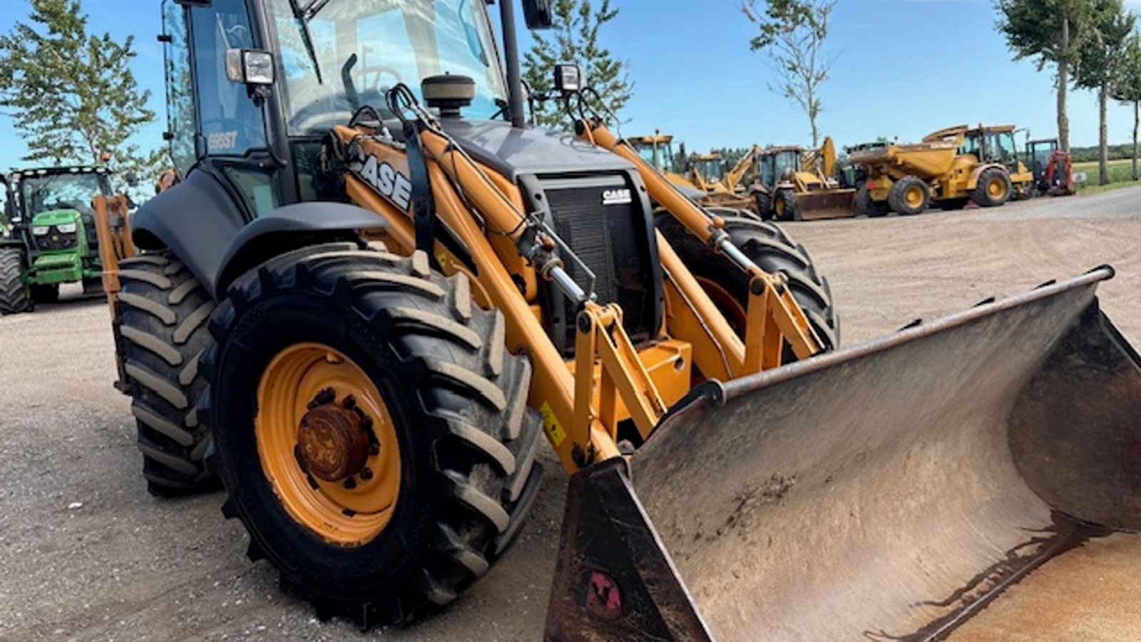 Sonstige Bagger & Lader des Typs Case IH 695 ST  MED PLANERBLAD OG 2 GRAVESKOVLE, Gebrauchtmaschine in Dronninglund (Bild 7)