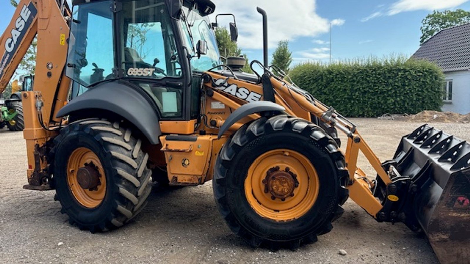 Sonstige Bagger & Lader des Typs Case IH 695 ST  MED PLANERBLAD OG 2 GRAVESKOVLE, Gebrauchtmaschine in Dronninglund (Bild 8)