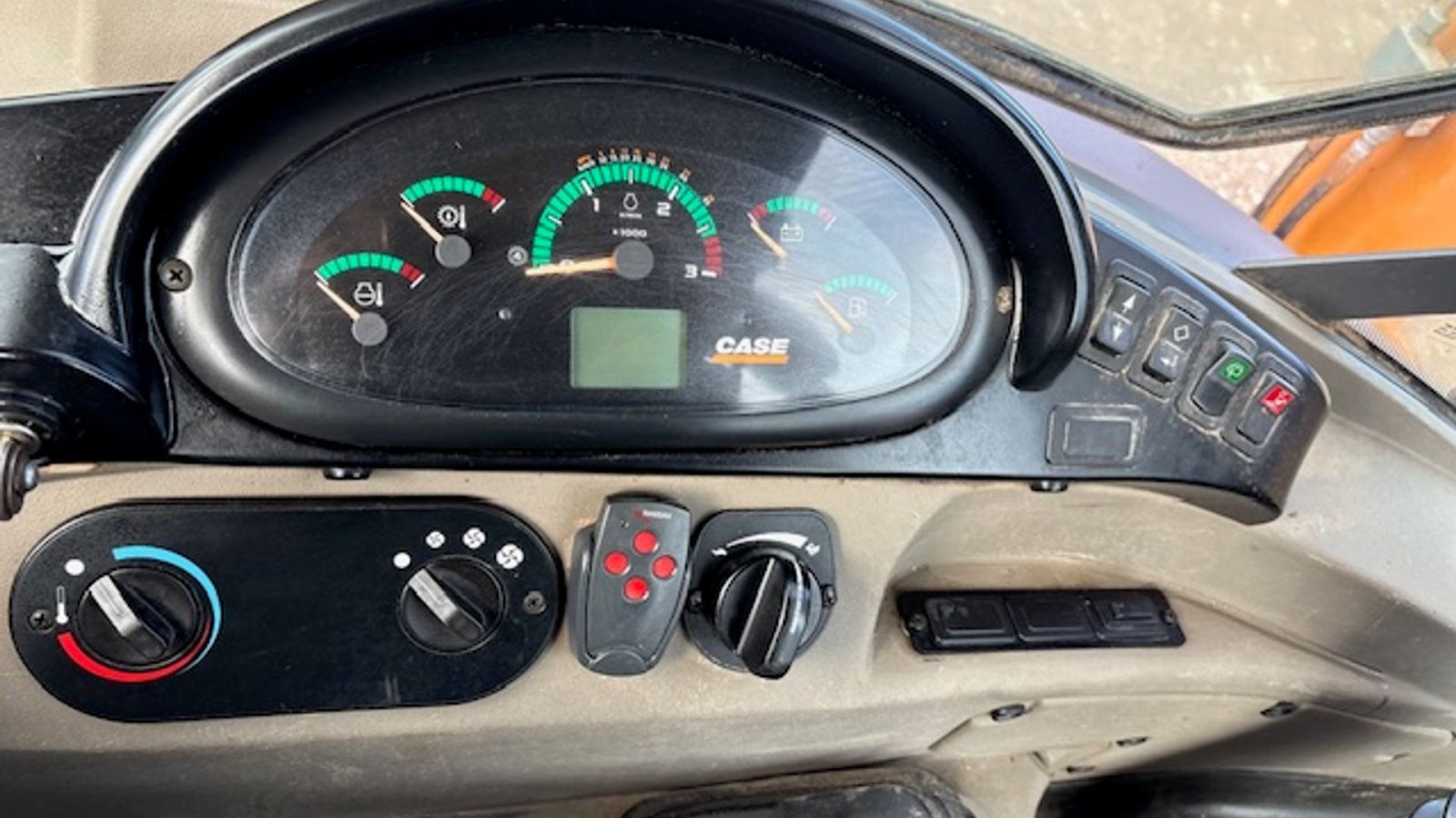 Sonstige Bagger & Lader des Typs Case IH 695 ST  MED PLANERBLAD OG 2 GRAVESKOVLE, Gebrauchtmaschine in Dronninglund (Bild 18)